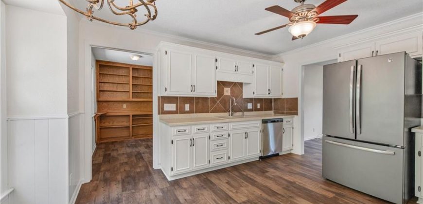 Homes for Sale in Platte City, MO 64079 | 38  Hillcrest Drive