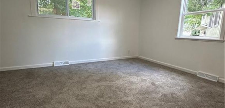 Homes for Sale in Kansas City, MO 64116 | 4639 N Holmes Street