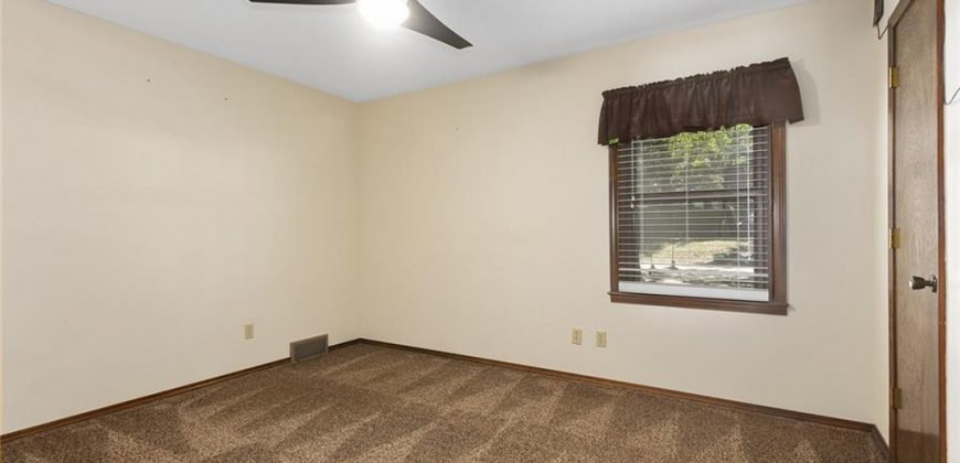 Homes for Sale in Kansas City, MO 64118 | 7925 N Forest Avenue