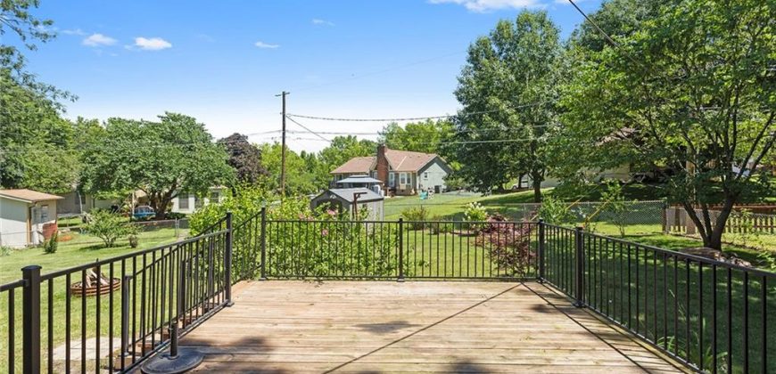 Homes for Sale in Kansas City, MO 64118 | 7925 N Forest Avenue