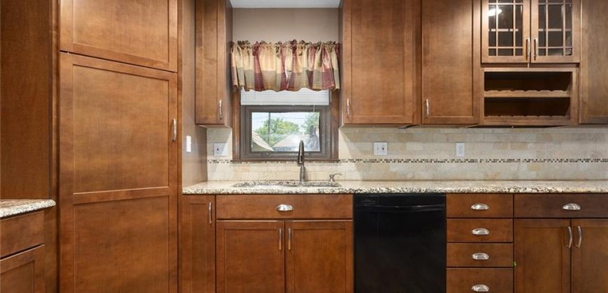 Homes for Sale in Kansas City, MO 64118 | 7925 N Forest Avenue