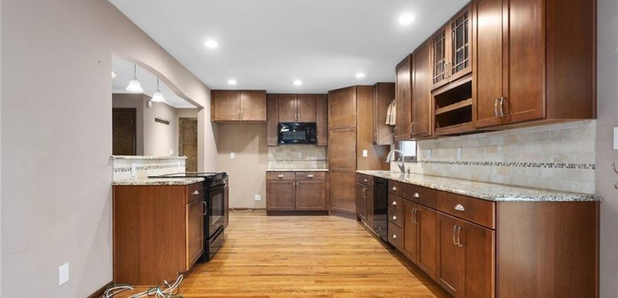 Homes for Sale in Kansas City, MO 64118 | 7925 N Forest Avenue