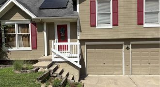 Homes for Sale in Kansas City, MO 64118 | 6932 N Mercier Street