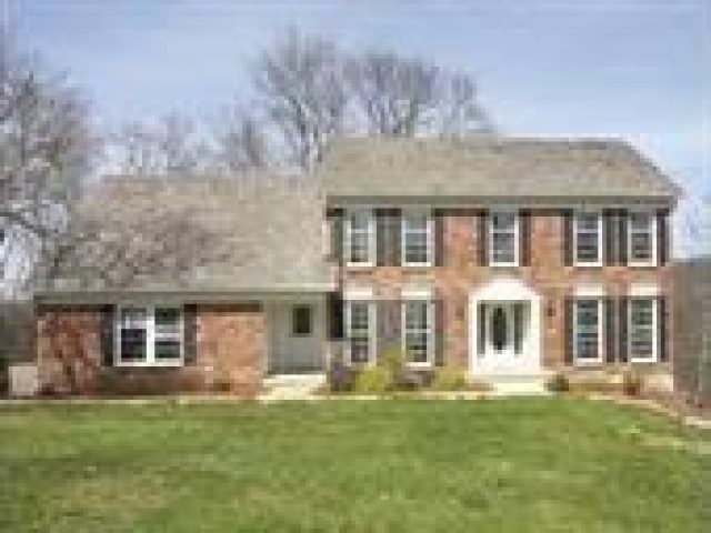Homes for Sale in Parkville, MO 64152 | 13914 NW Timber Ridge Drive
