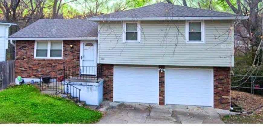 Homes for Sale in Kansas City, MO 64119 | 5316 N White Avenue