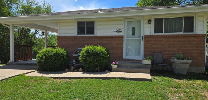 Homes for Sale in Smithville, MO 64089 | 605 E Summit Street
