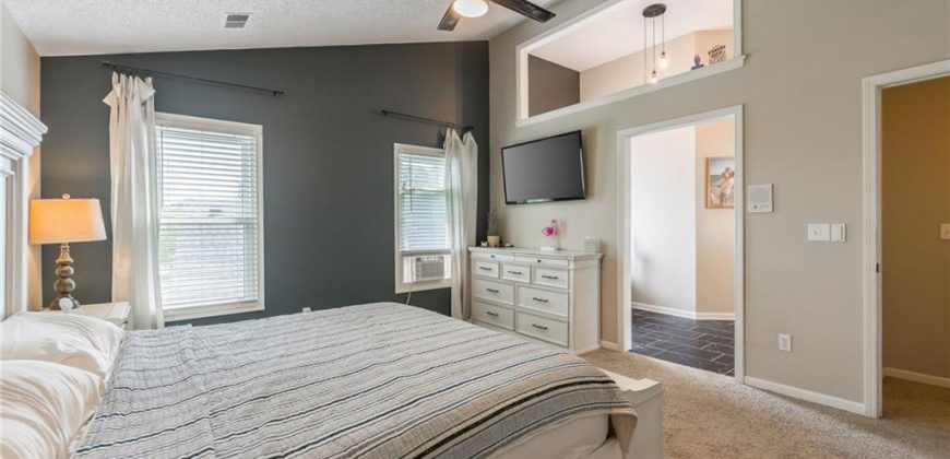 Homes for Sale in Kansas City, MO 64155 | 11036 N Wyandotte Street