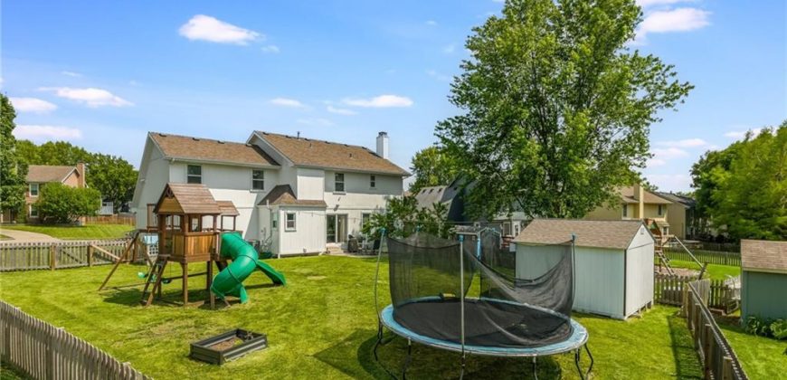 Homes for Sale in Kansas City, MO 64155 | 11036 N Wyandotte Street