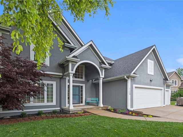 Homes for Sale in Liberty, MO 64068 | 1129  Redwood Place