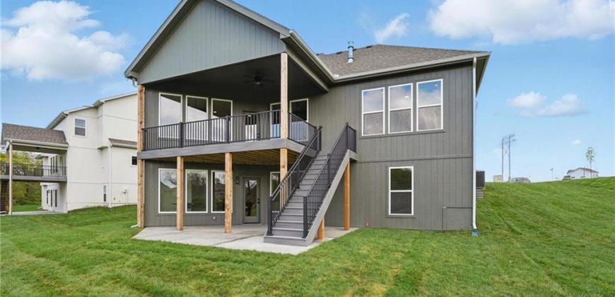 Homes for Sale in Kansas City, MO 64155 | 1510 NW 106th Terrace