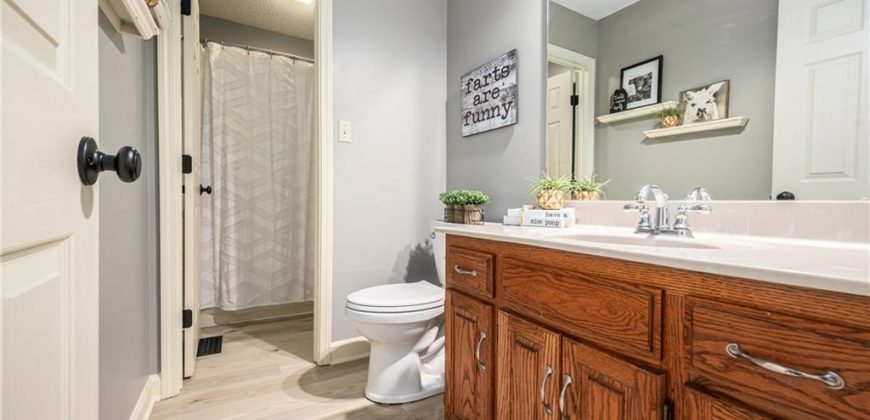 Homes for Sale in Liberty, MO 64068 | 1201  Wellington Way