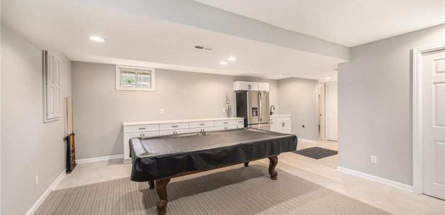 Homes for Sale in Liberty, MO 64068 | 1201  Wellington Way