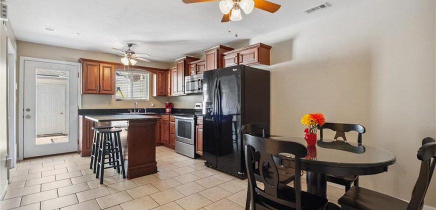 Homes for Sale in Kansas City, MO 64155 | 8416 N Park Court