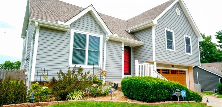 Homes for Sale in Smithville, MO 64089 | 101  Shasta Daisy Drive