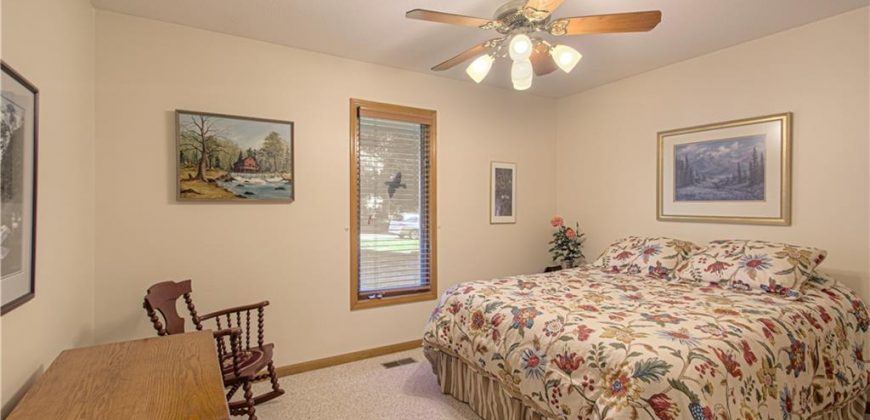 Homes for Sale in Smithville, MO 64089 | 607  SUNSET Drive