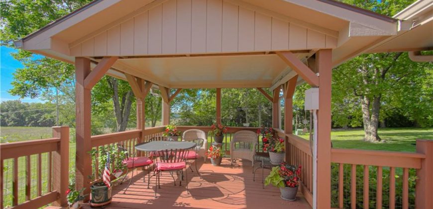 Homes for Sale in Smithville, MO 64089 | 607  SUNSET Drive