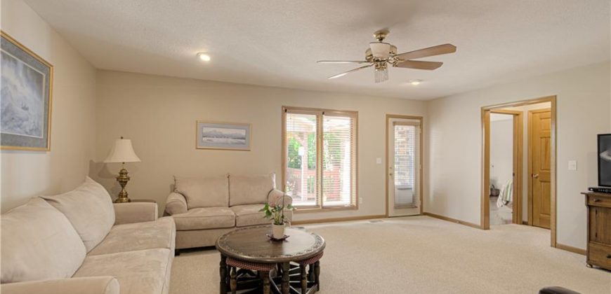 Homes for Sale in Smithville, MO 64089 | 607  SUNSET Drive