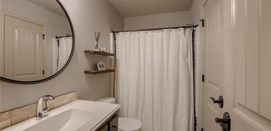 Homes for Sale in Kansas City, MO 64155 | 2819 NE 102nd Terrace
