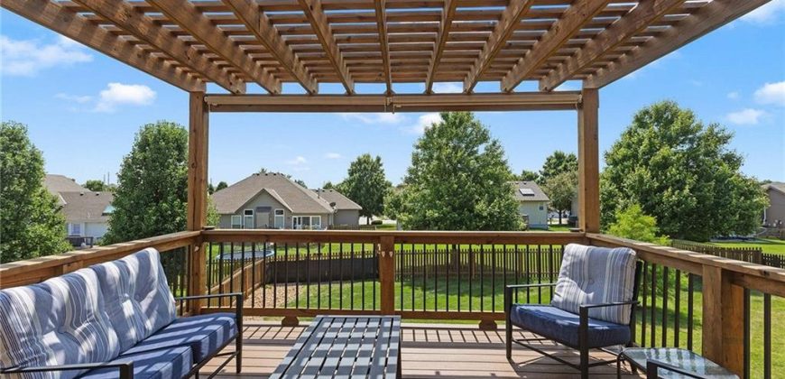 Homes for Sale in Kansas City, MO 64156 | 9008 N MERSINGTON Avenue