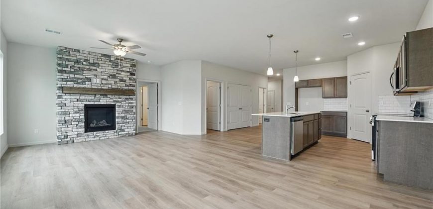 Homes for Sale in Kansas City, MO 64154 | 3028 NW 95th Terrace