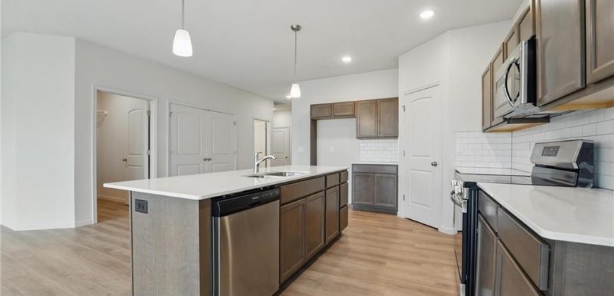Homes for Sale in Kansas City, MO 64154 | 3028 NW 95th Terrace