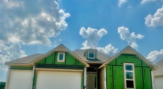 Homes for Sale in Parkville, MO 64152 | 7040 NW Forest Lakes Drive