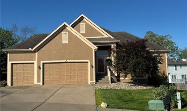 Homes for Sale in Kansas City, MO 64153 | 9123 NW 86th Terrace