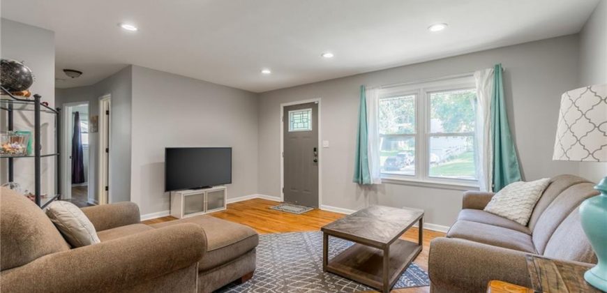 Homes for Sale in Liberty, MO 64068 | 208  JACKSON Avenue