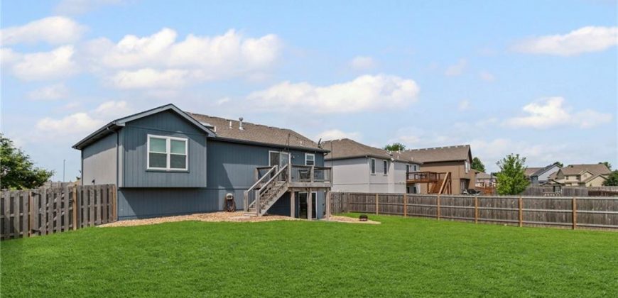 Homes for Sale in Kansas City, MO 64155 | 9209 N Mulberry Avenue