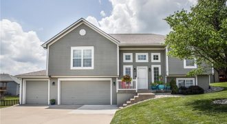 Homes for Sale in Kansas City, MO 64155 | 11264 N Jarboe Street