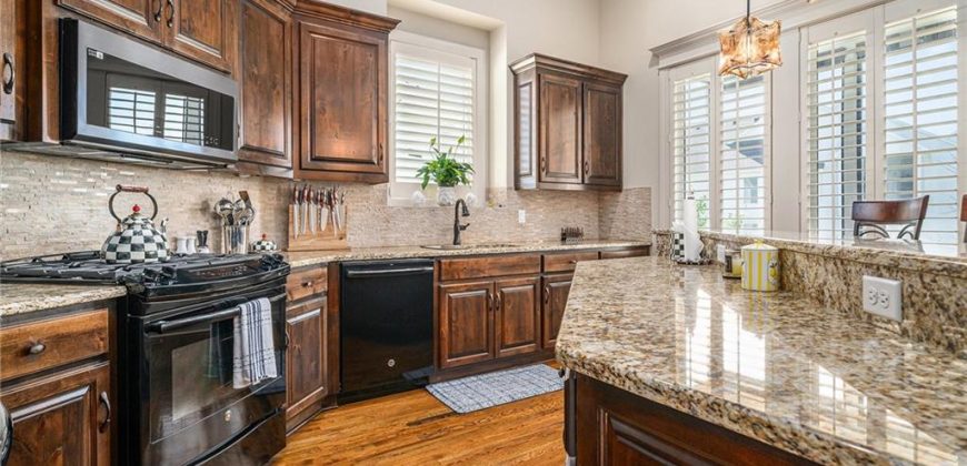 Homes for Sale in Parkville, MO 64152 | 6130  Lime Stone Court