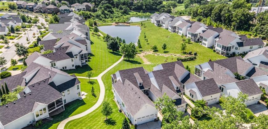 Homes for Sale in Parkville, MO 64152 | 6130  Lime Stone Court