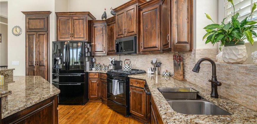 Homes for Sale in Parkville, MO 64152 | 6130  Lime Stone Court