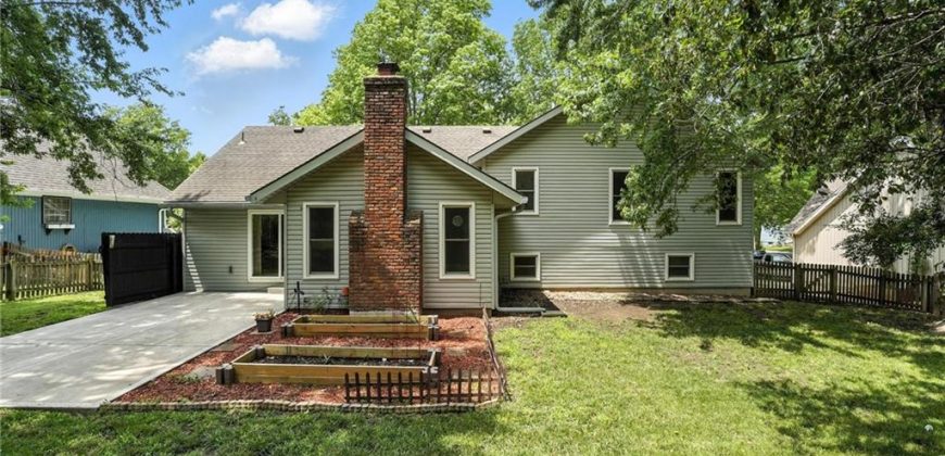 Homes for Sale in Kansas City, MO 64155 | 9617 N Lydia Street