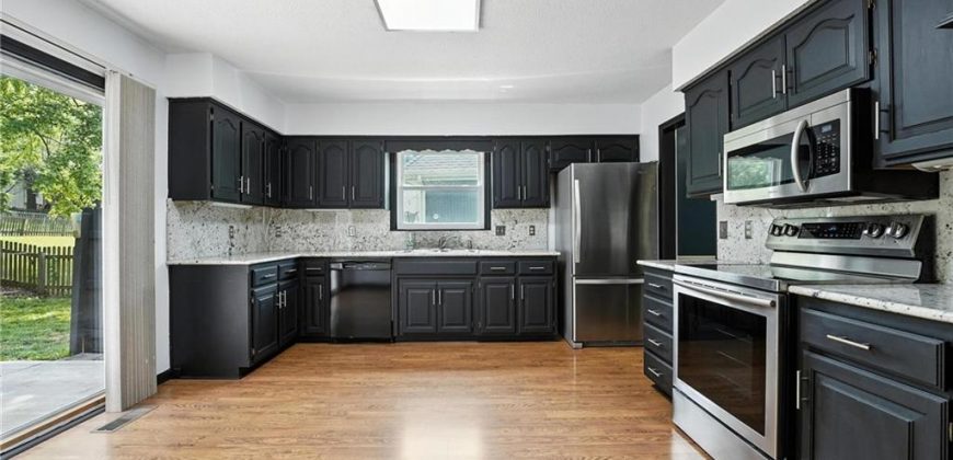 Homes for Sale in Kansas City, MO 64155 | 9617 N Lydia Street