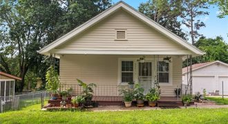 Homes for Sale in Gladstone, MO 64119 | 3501 NE 57TH Street