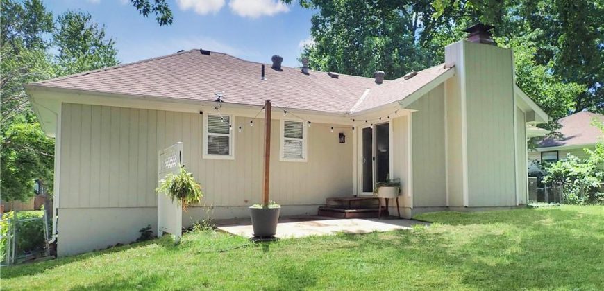 Homes for Sale in Kansas City, MO 64118 | 2308 NE 72nd Terrace