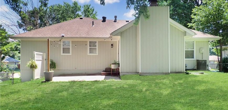 Homes for Sale in Kansas City, MO 64118 | 2308 NE 72nd Terrace