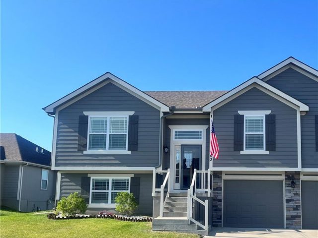 Homes for Sale in Kearney, MO 64060 | 1603  CHESTNUT Street