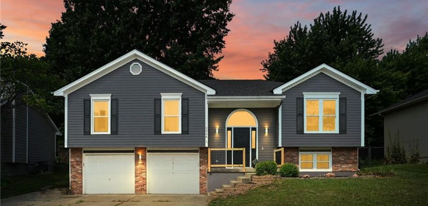 Homes for Sale in Kansas City, MO 64119 | 6828 N Corrington Avenue