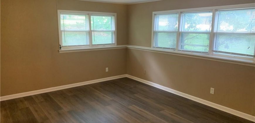 Homes for Sale in Kansas City, MO 64155 | 1305 NE 84TH Place