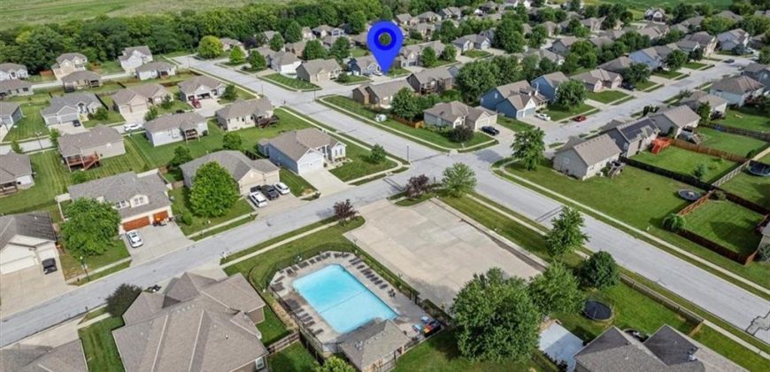 Homes for Sale in Kearney, MO 64060 | 801  Englewood Drive