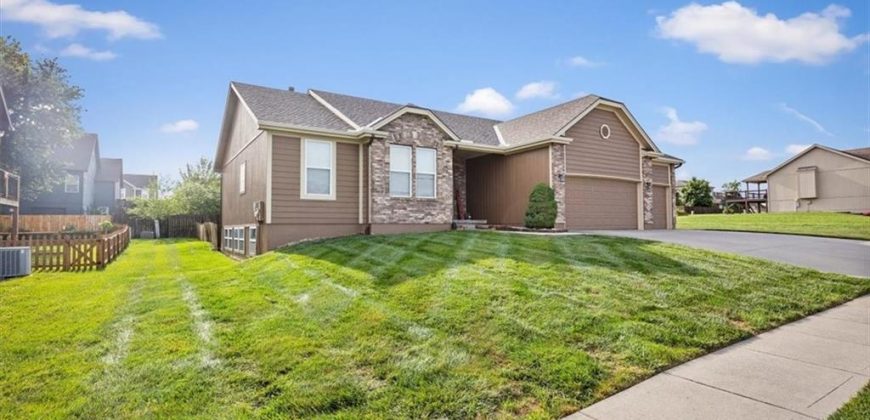 Homes for Sale in Kearney, MO 64060 | 801  Englewood Drive