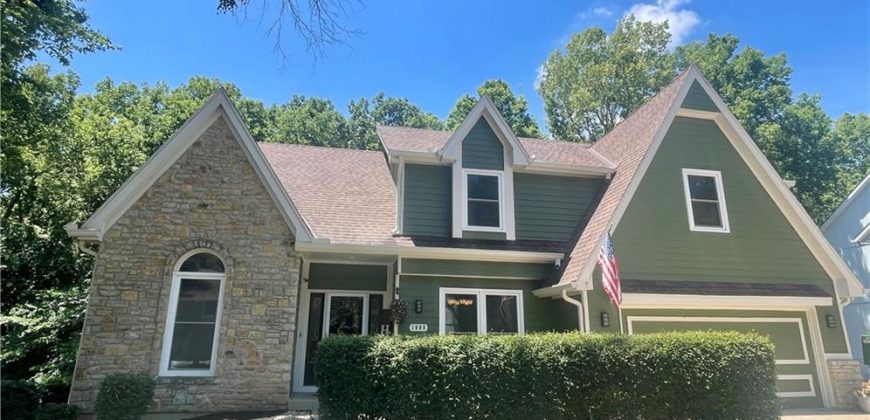 Homes for Sale in Liberty, MO 64068 | 1008 N Woodridge Lane