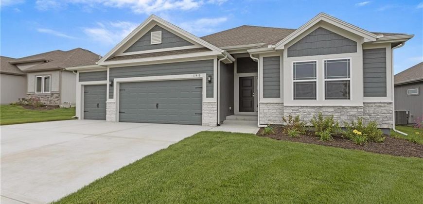 Homes for Sale in Kansas City, MO 64157 | 11416 N Auburndale Circle