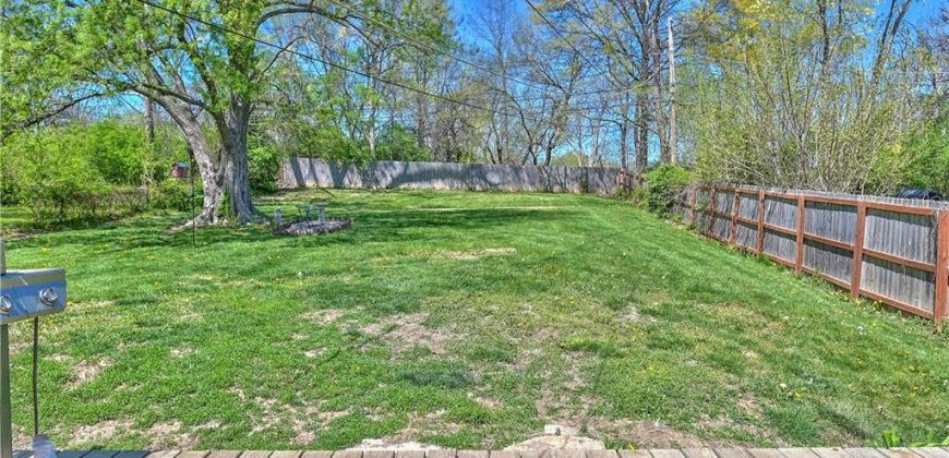 Homes for Sale in Kansas City, MO 64119 | 8040 NE San Rafael Drive