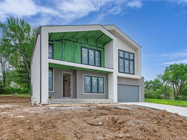 Homes for Sale in Kansas City, MO 64154 | 2614 NW 84th Terrace