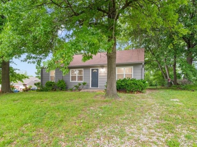 Homes for Sale in Kansas City, MO 64119 | 5800  Antioch Road
