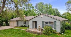 Homes for Sale in Parkville, MO 64152 | 7423 NW Locust Drive