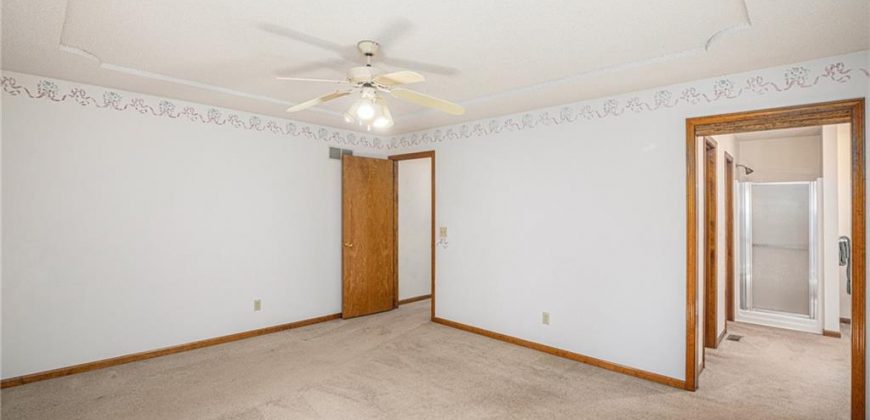 Homes for Sale in Kearney, MO 64060 | 14015  Rennett Road